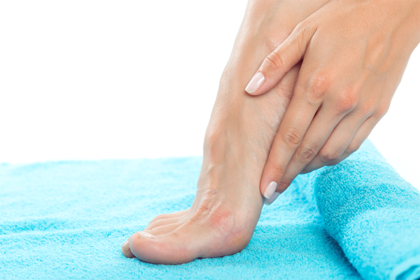Role of Footwear in Preventing Heel Pain